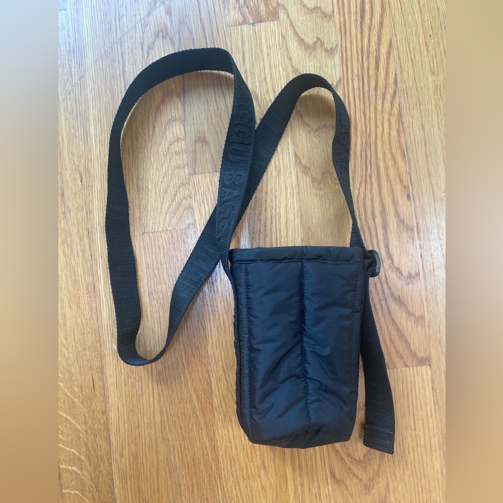 Baggu puffy water bottle bag